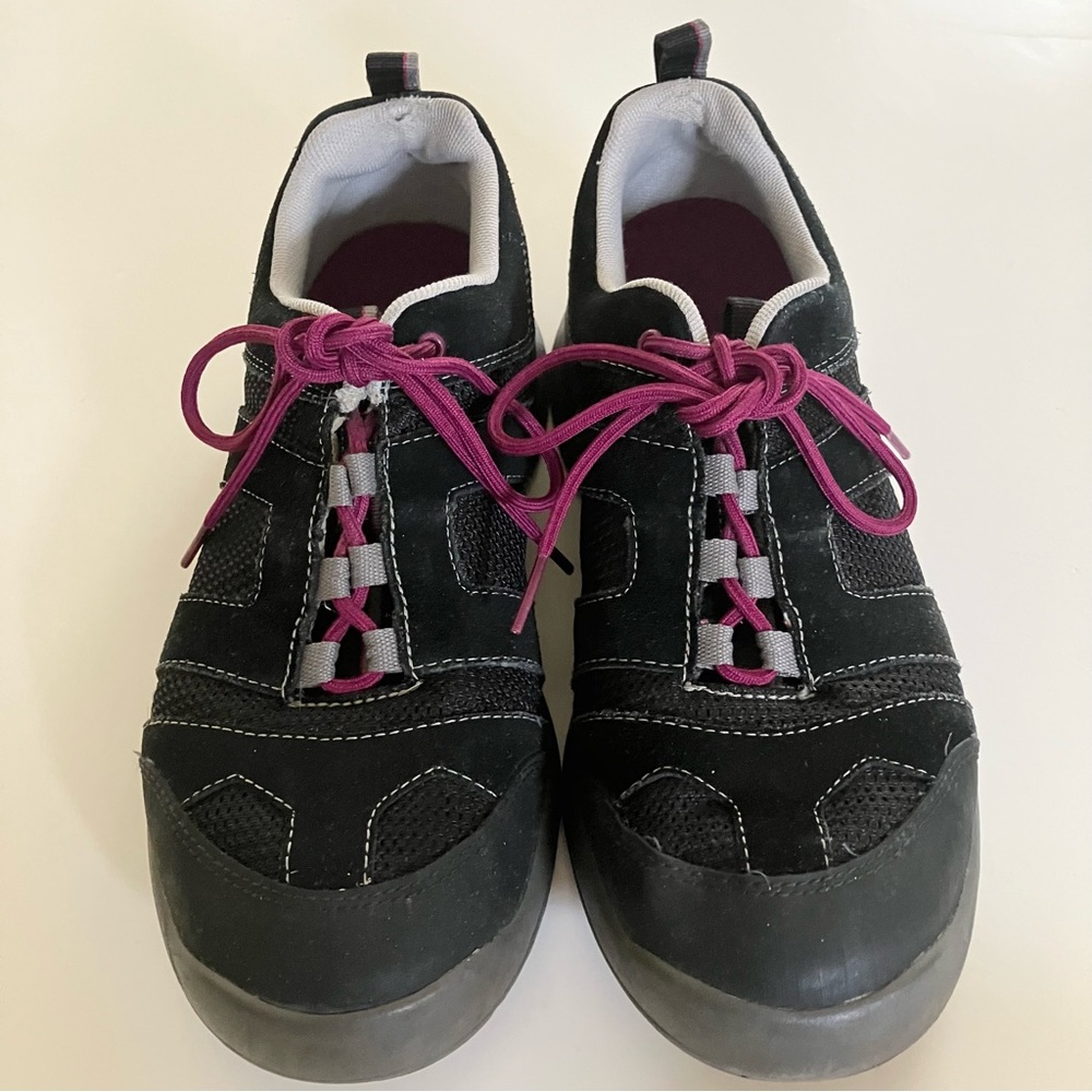 Chaco Women’s Vade Bulloo Midslide Hiking Shoes Dark Shadow. Size 10